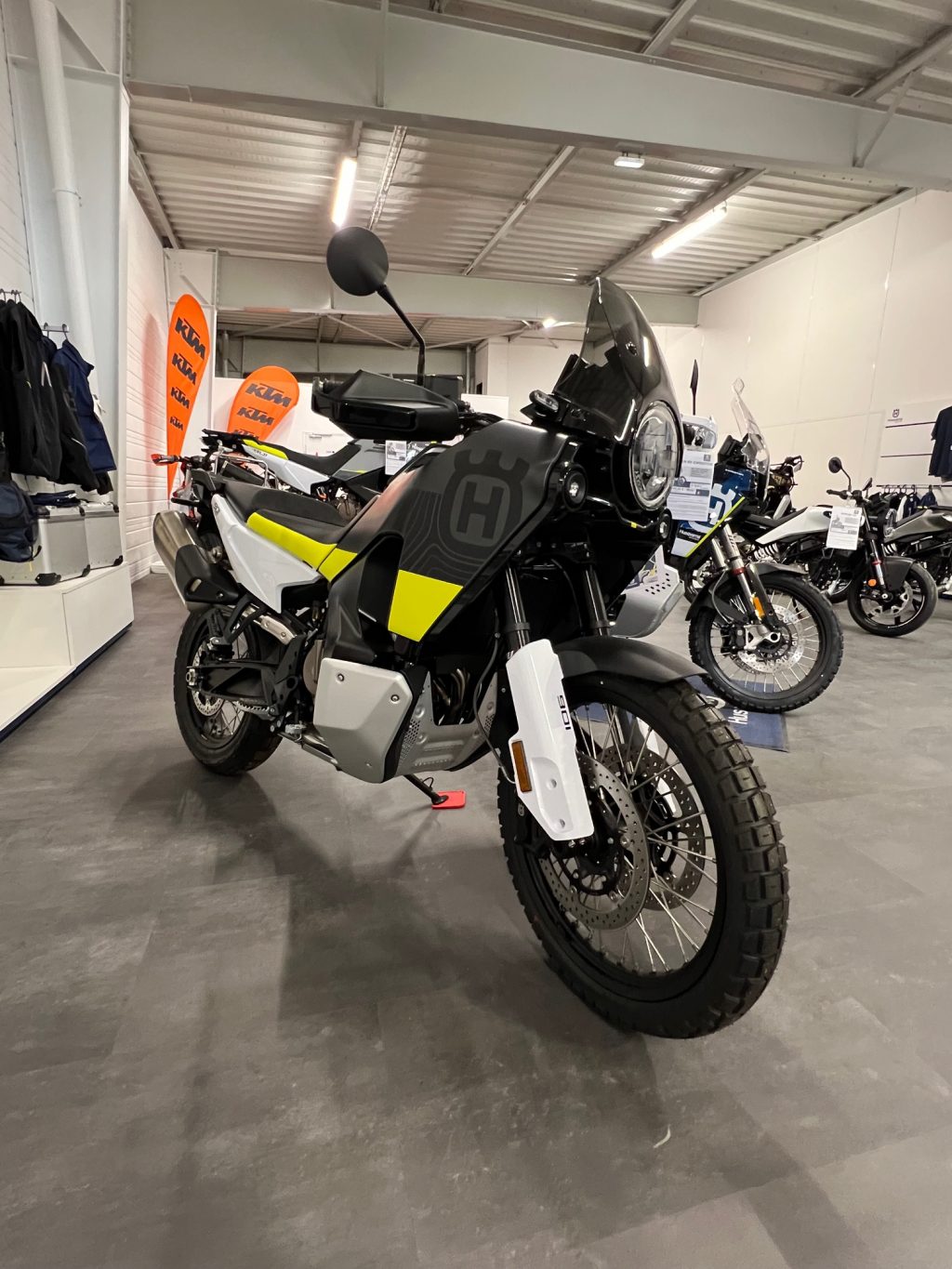 HUSQVARNA NORDEN 901 NEUVE 0KM – Image 2