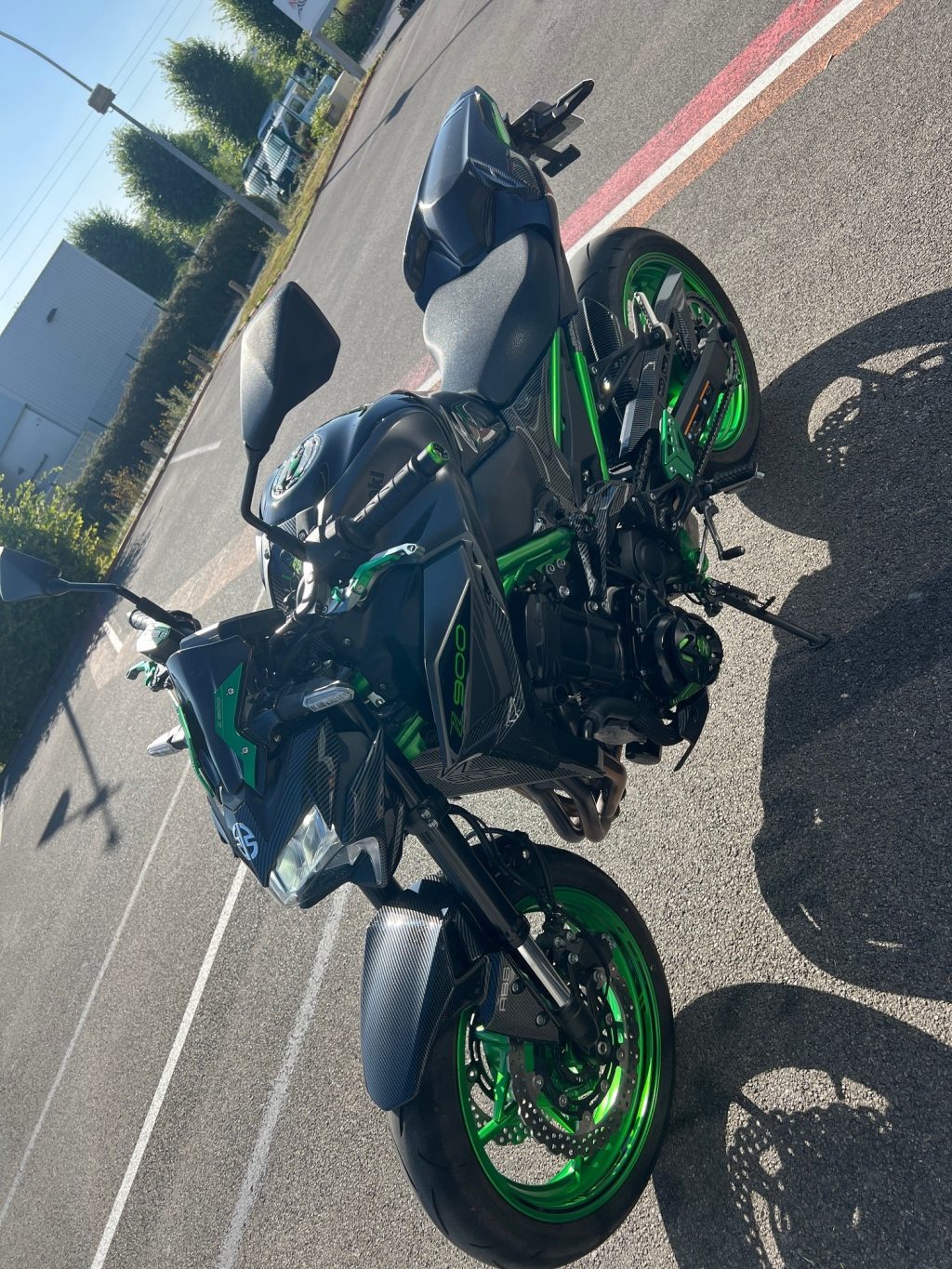 KAWASAKI Z 900 – Image 8
