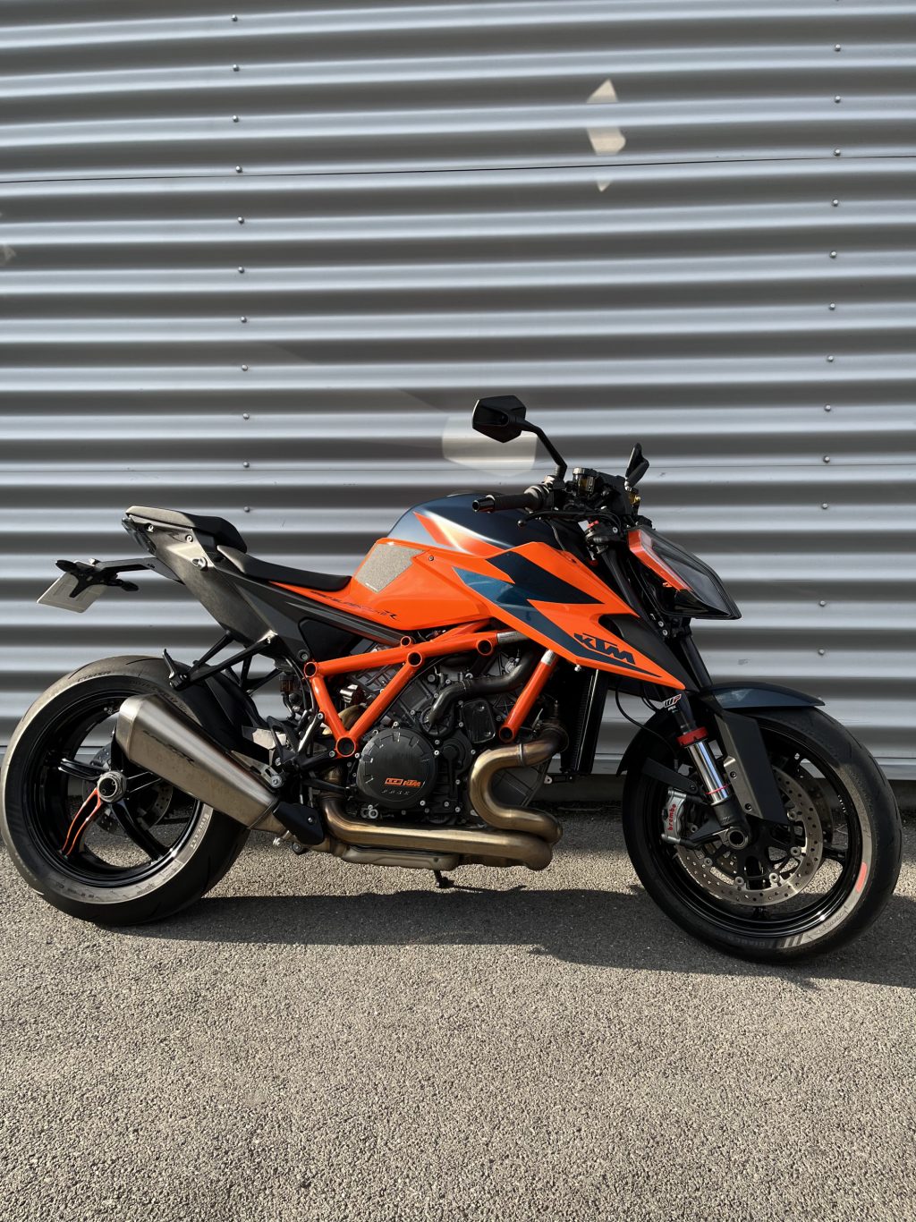 KTM 1290 SUPER DUKE R