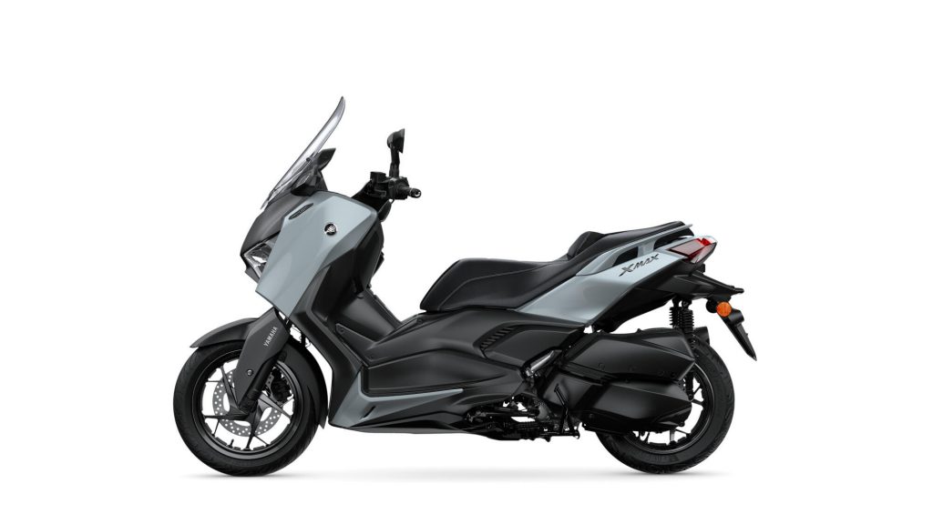YAMAHA XMAX 300 TECH MAX (25) – Image 4