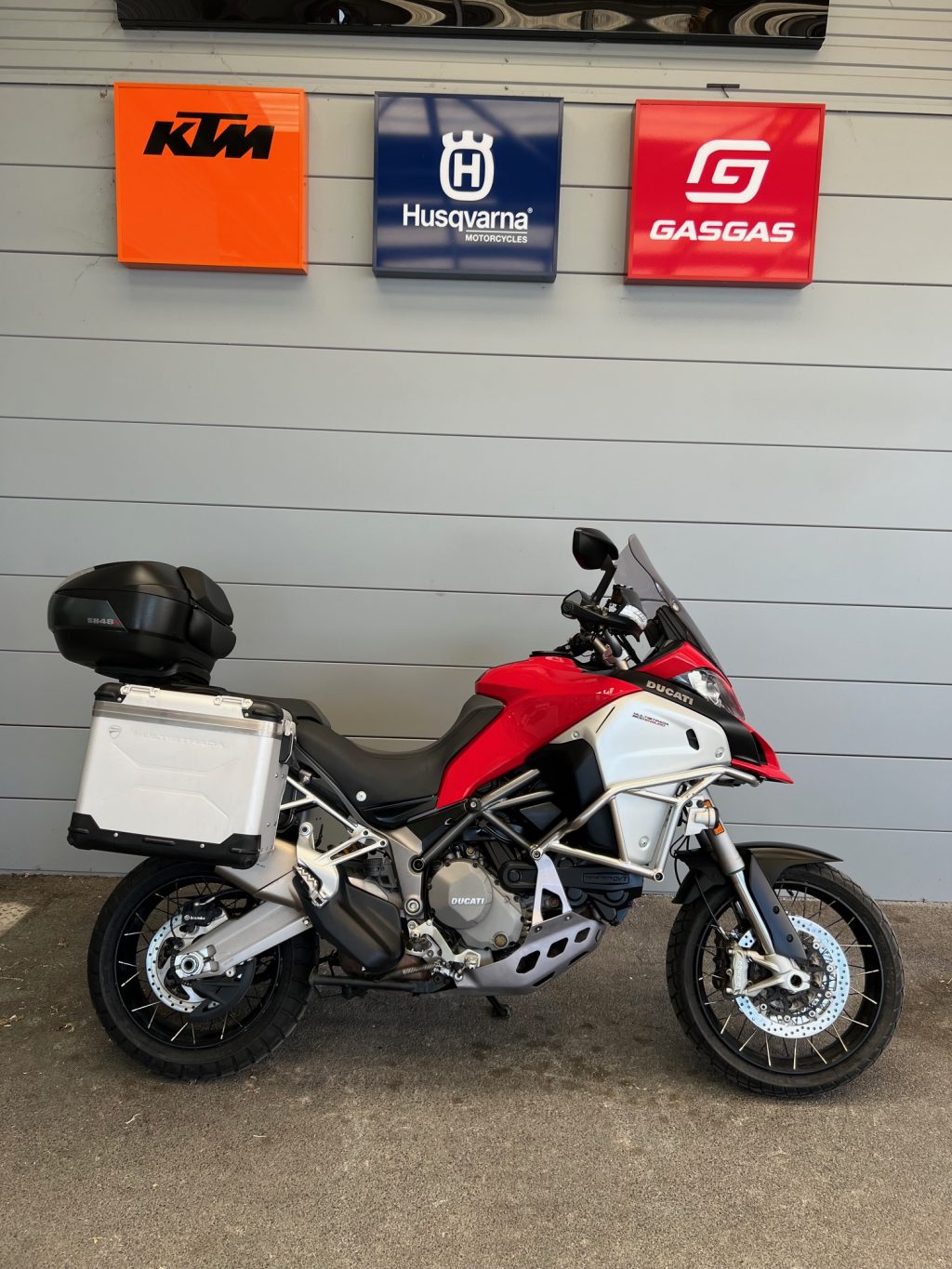 DUCATI MULTISTRADA 1200 ENDURO