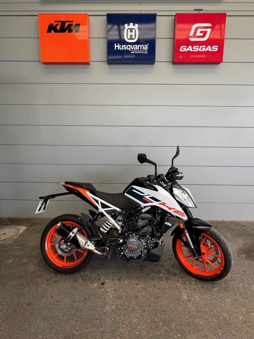 KTM 125 DUKE ABS – Image 2