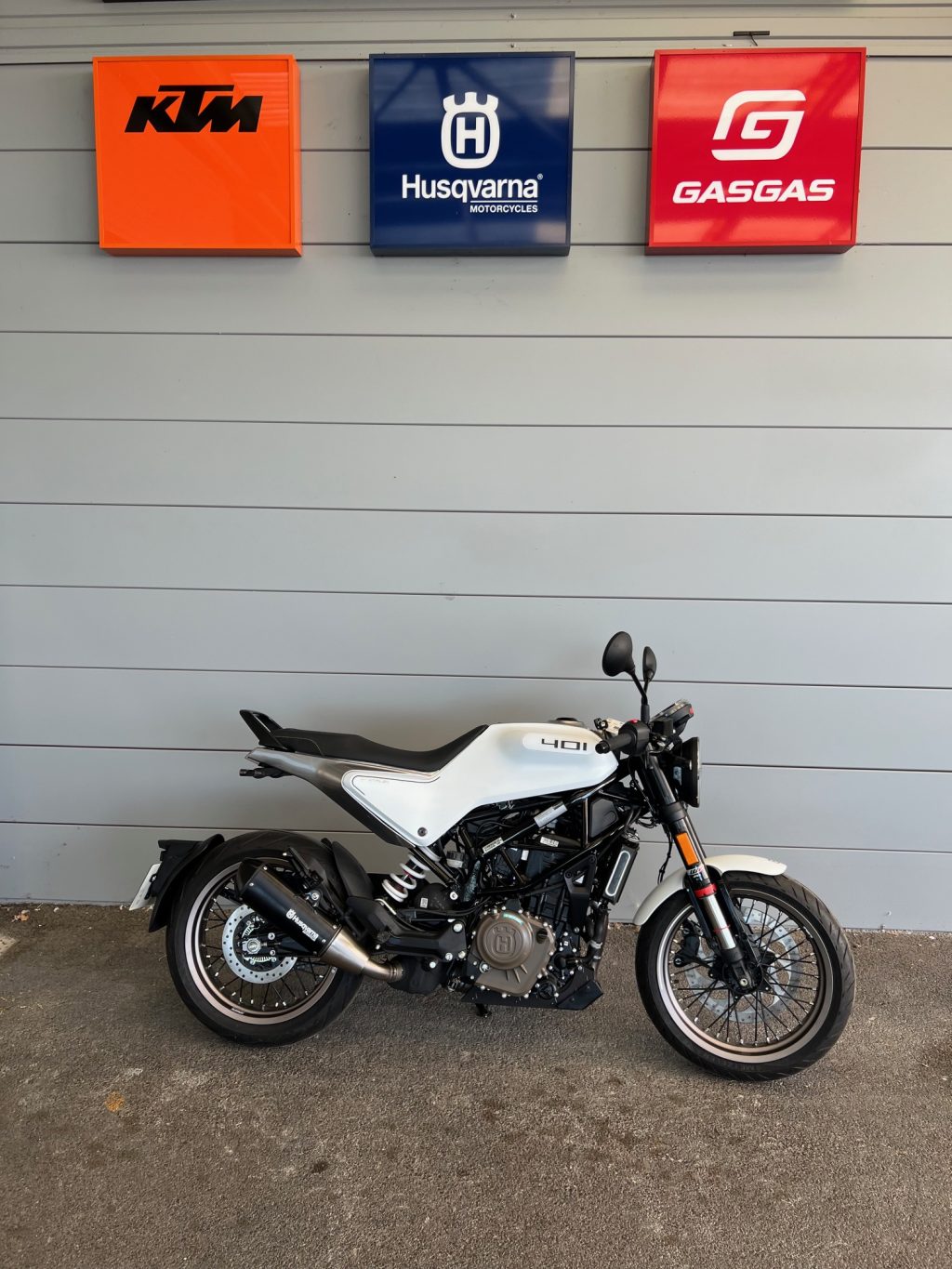 HUSQVARNA 401 VITPILEN 21km