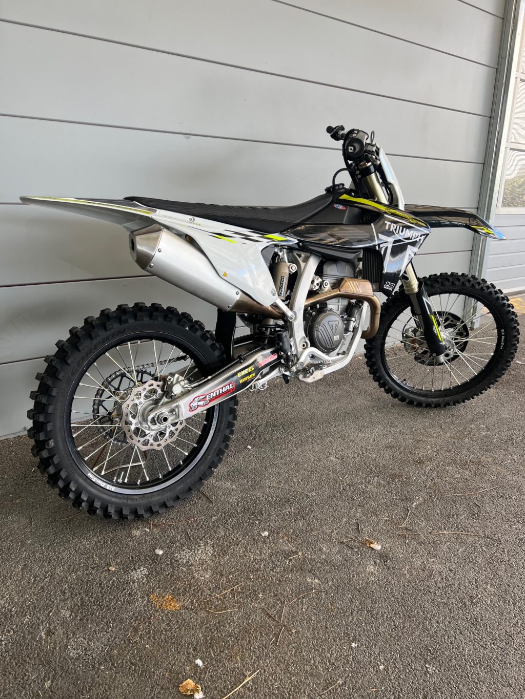 TRIUMPH TF 250-X MODELE 2026 4H – Image 3