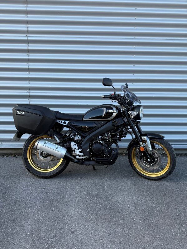 YAMAHA XSR 125 Legacy