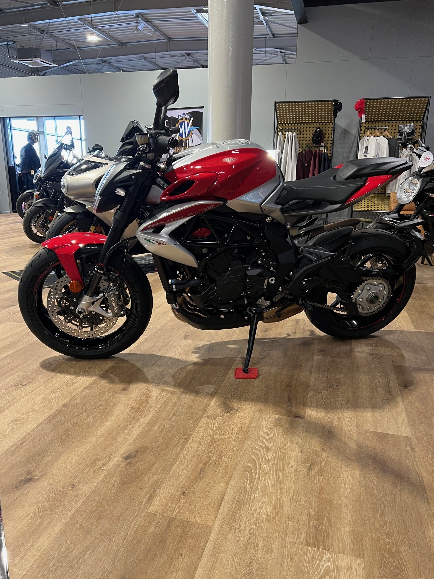 MV AGUSTA BRUTALE 800 RR OTTANTESIMO NEUVE – Image 3