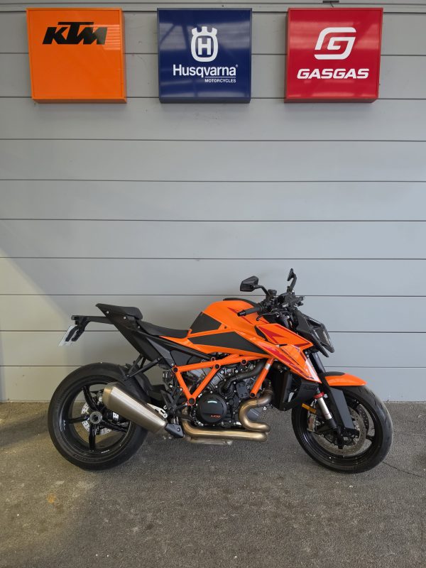 KTM 1390 SUPER DUKE R