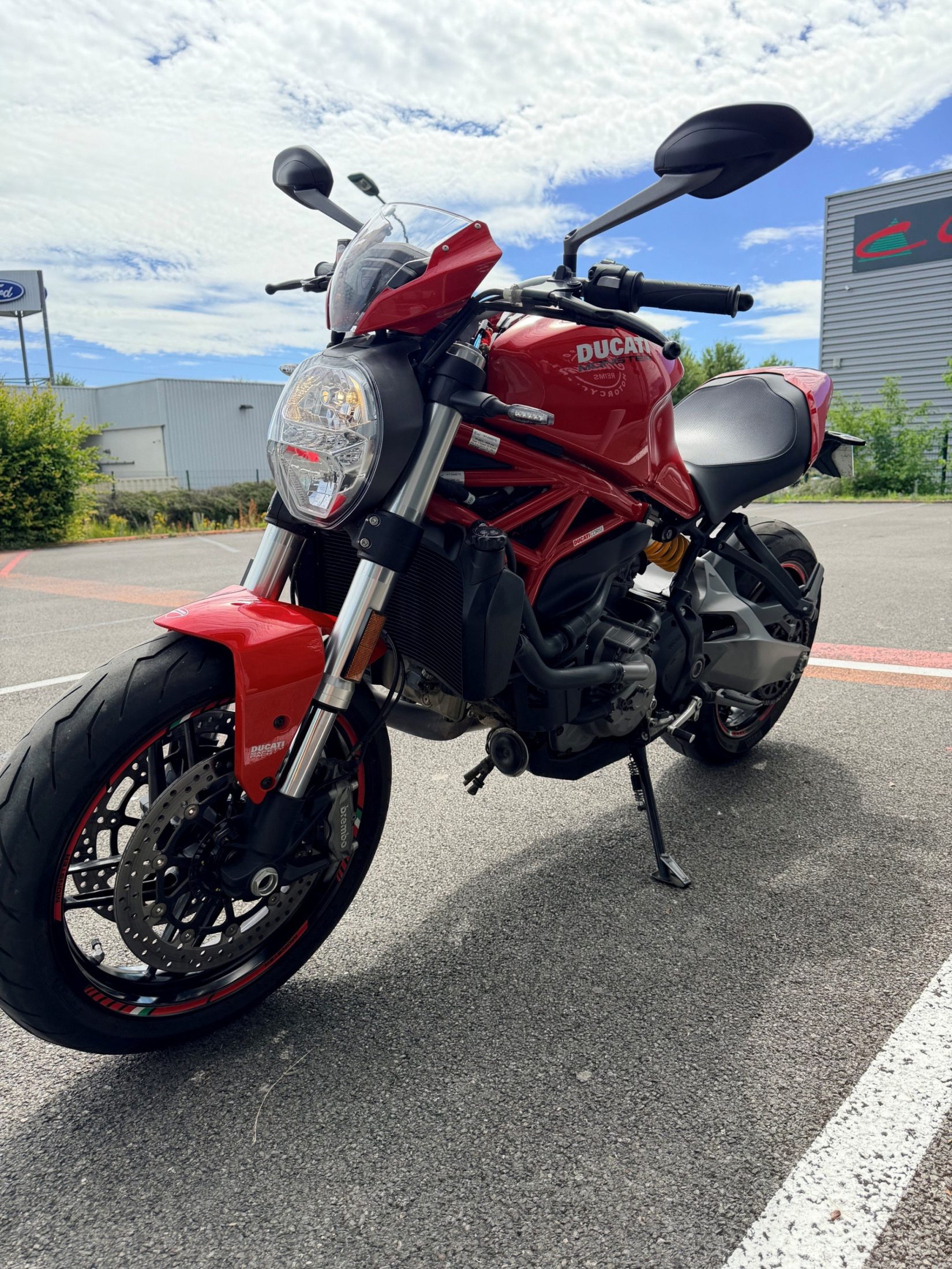 DUCATI MONSTER 821 – Image 2