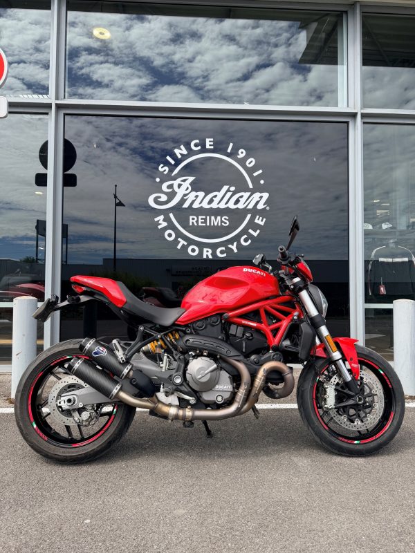 DUCATI MONSTER 821