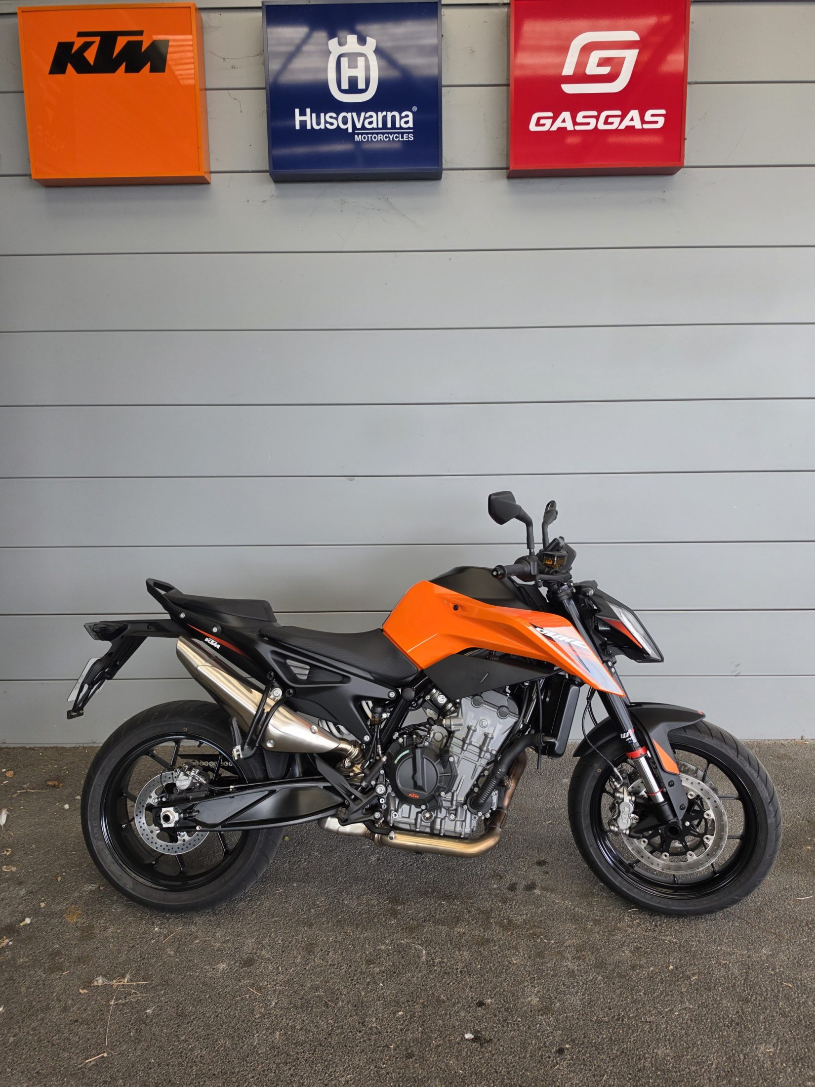 KTM 790 DUKE L + tech pack offert