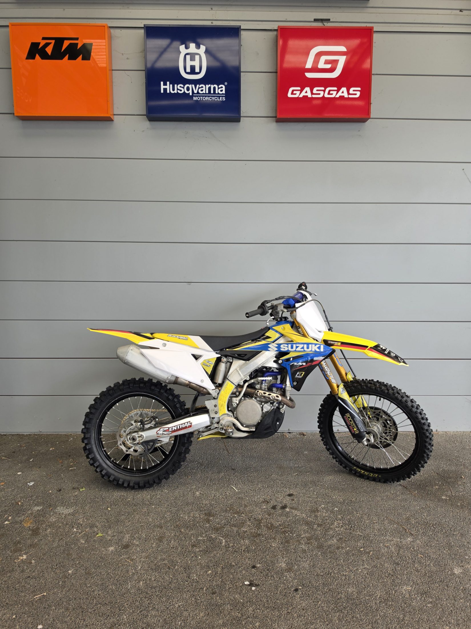 SUZUKI 250 RMZ