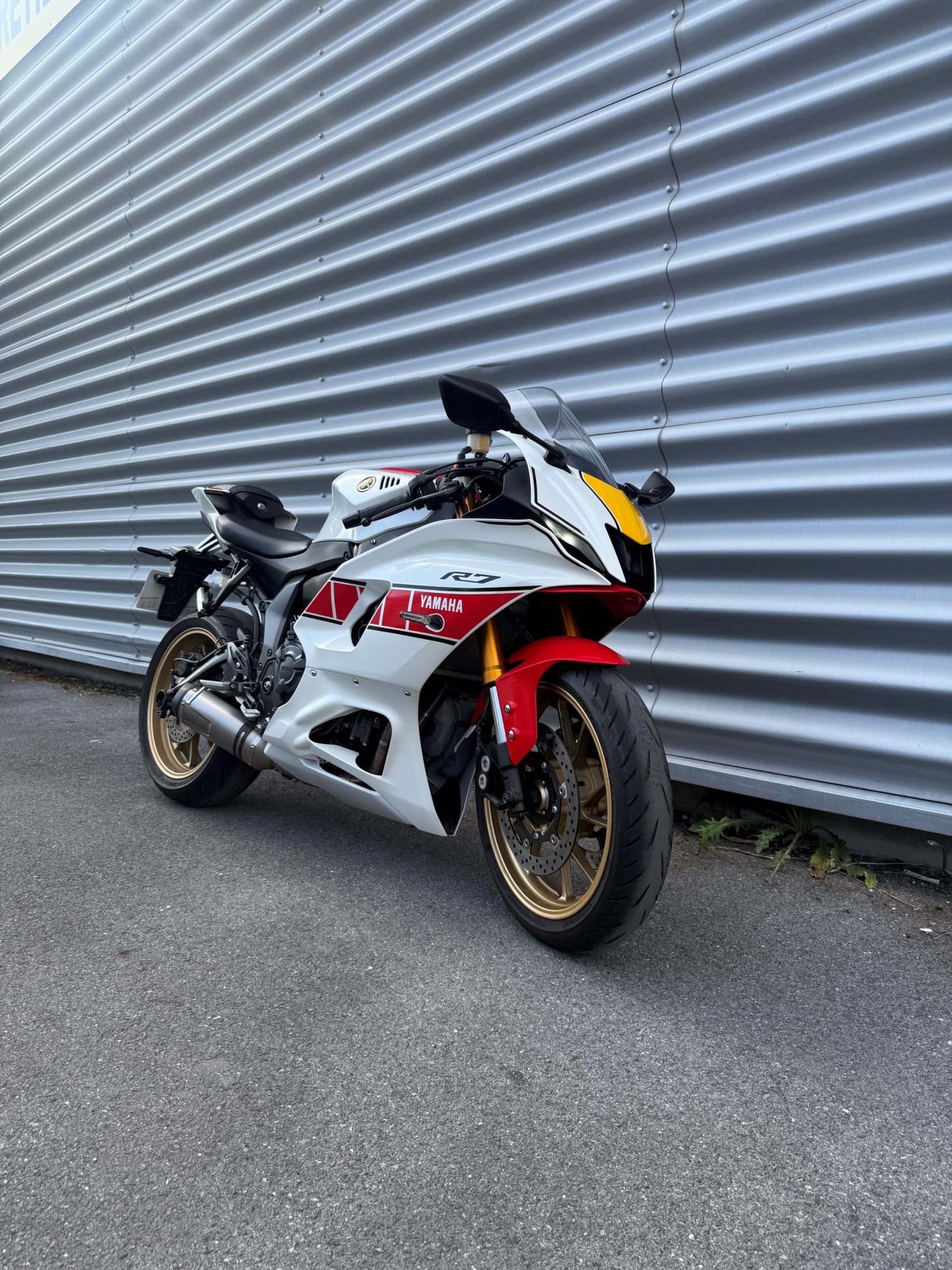 YAMAHA YZF-R7 WORLD GP 60TH ANNIVERSARY A2 – Image 2