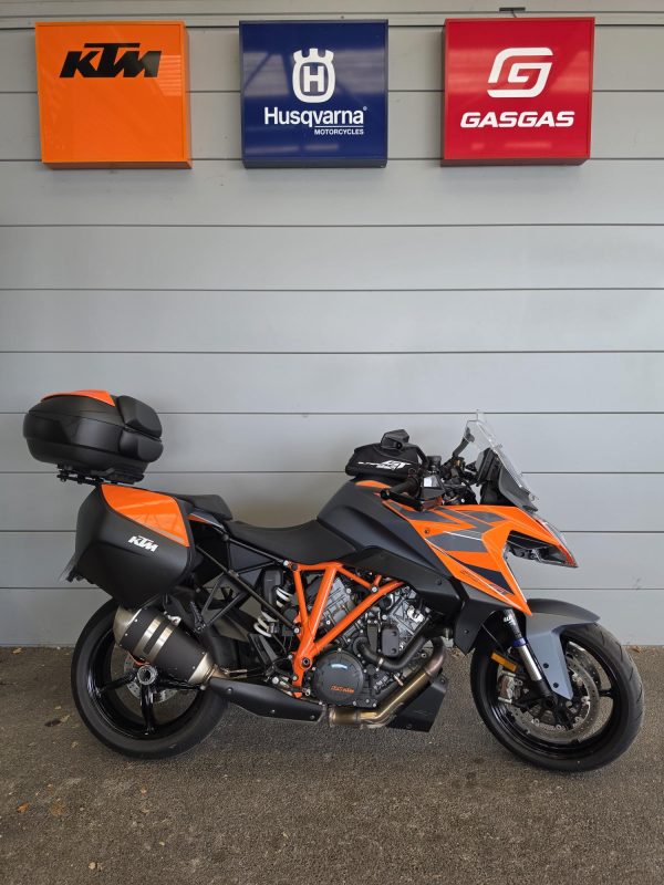 KTM 1290 SUPER DUKE GT