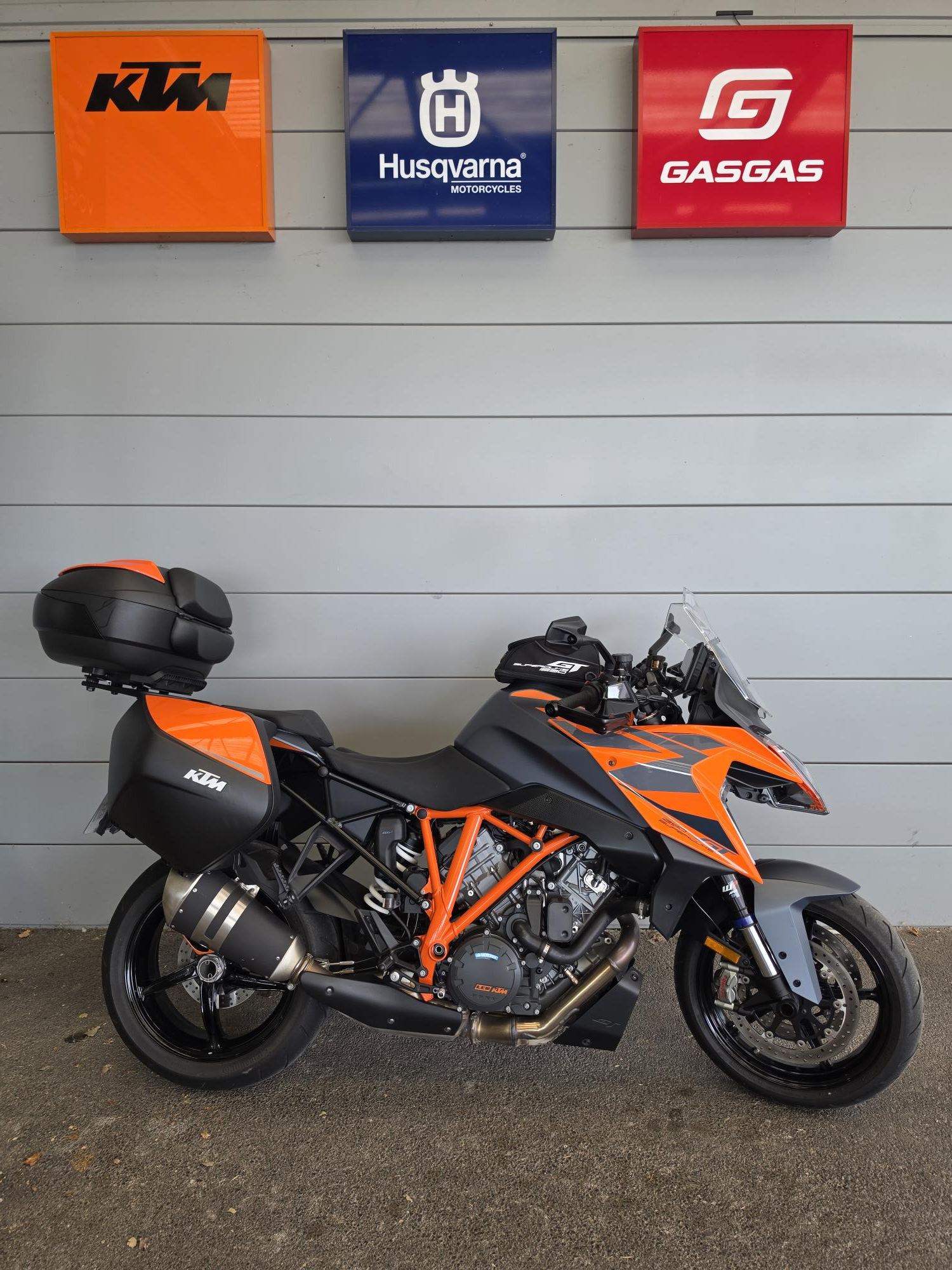 KTM 1290 SUPER DUKE GT