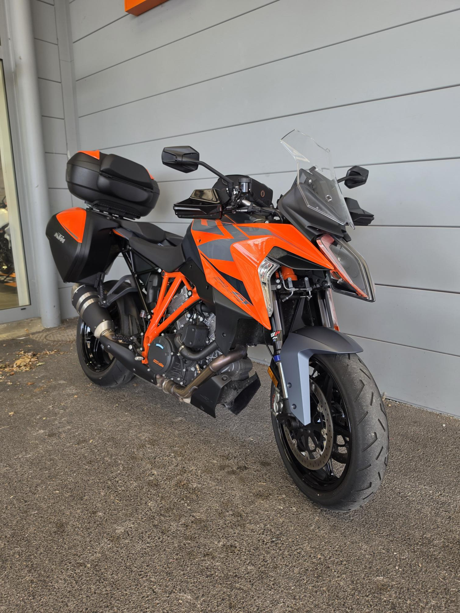 KTM 1290 SUPER DUKE GT – Image 2