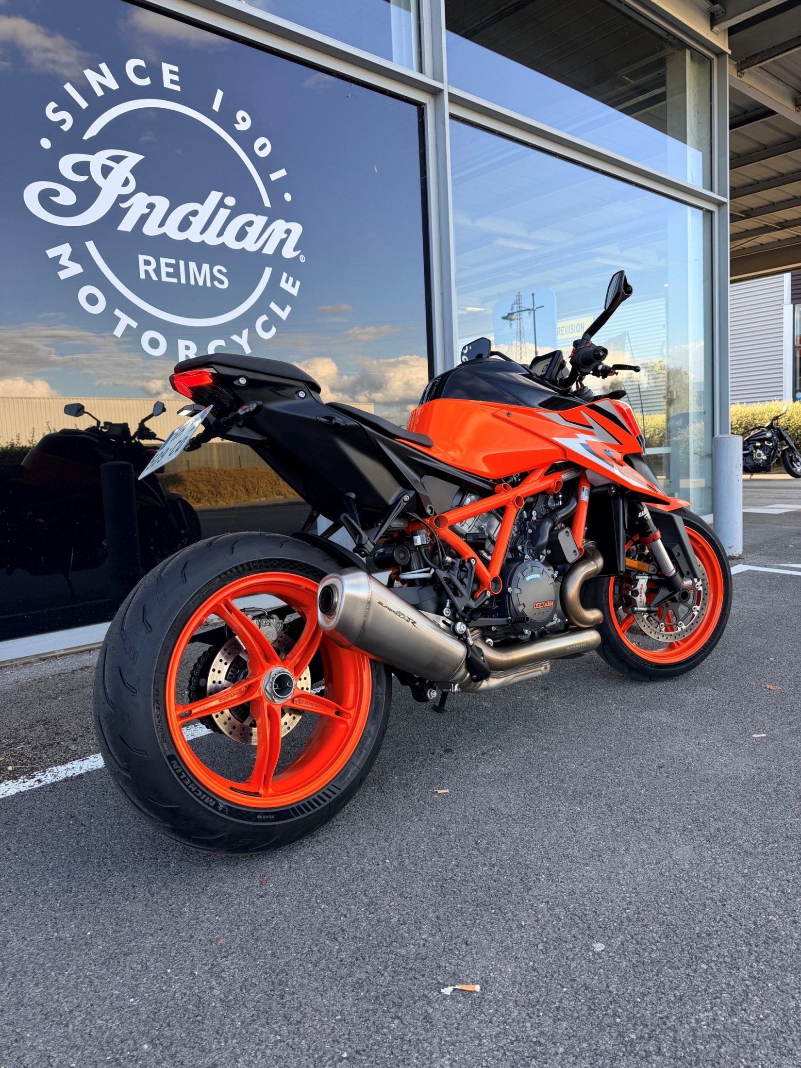 KTM 1290 SUPER DUKE R – Image 2