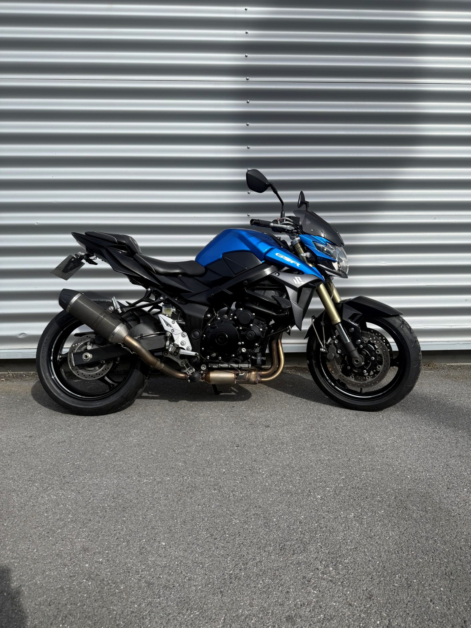 SUZUKI GSR 750 LeoVince – Image 2