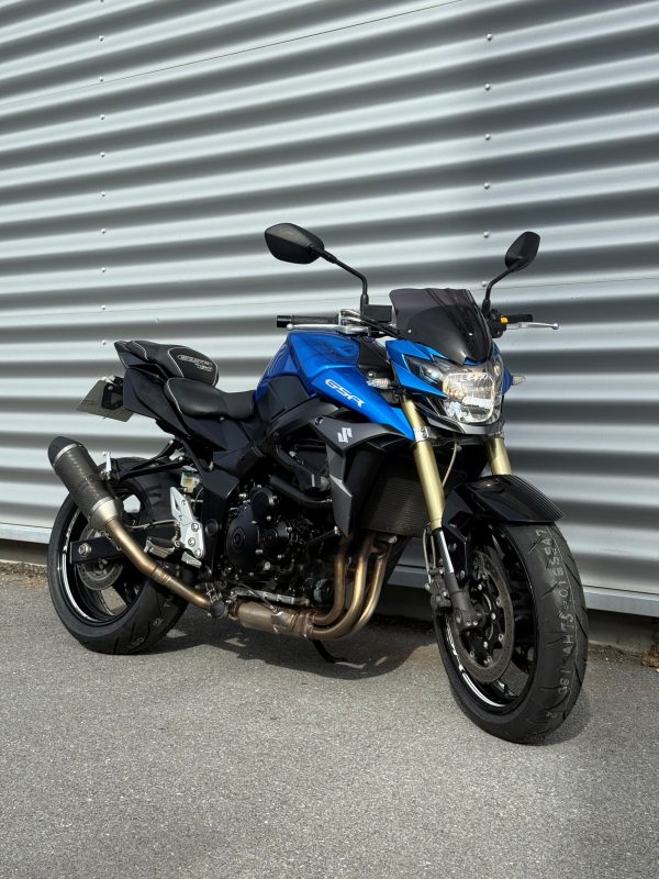 SUZUKI GSR 750 LeoVince