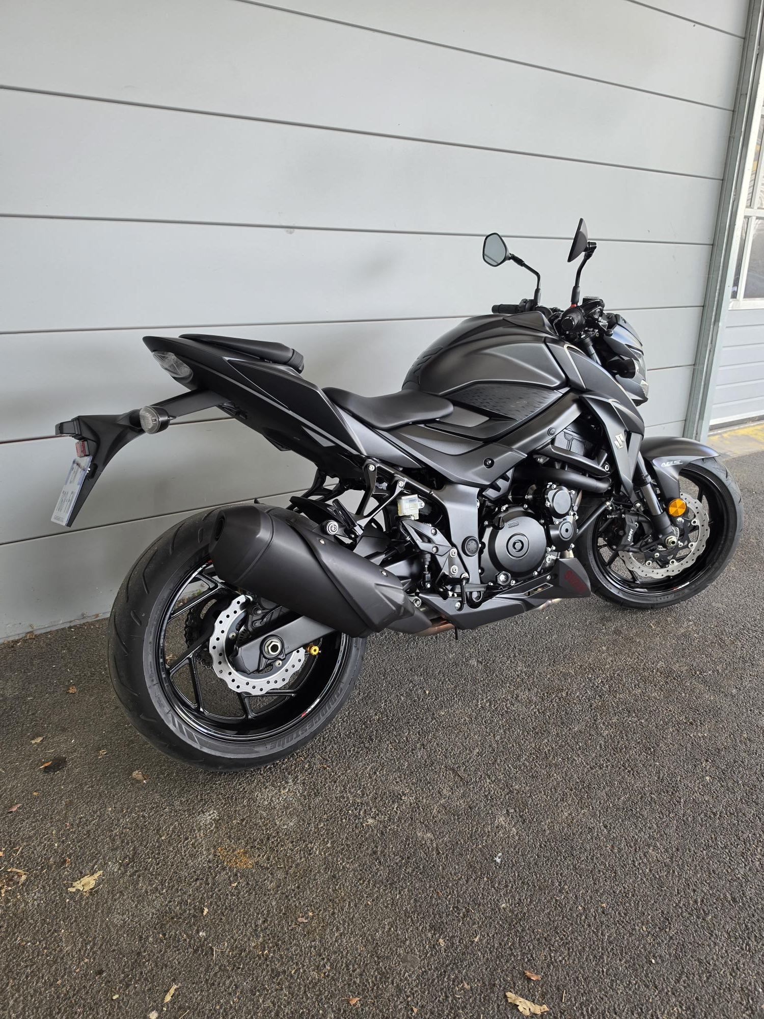 SUZUKI GSX-S 750 – Image 3