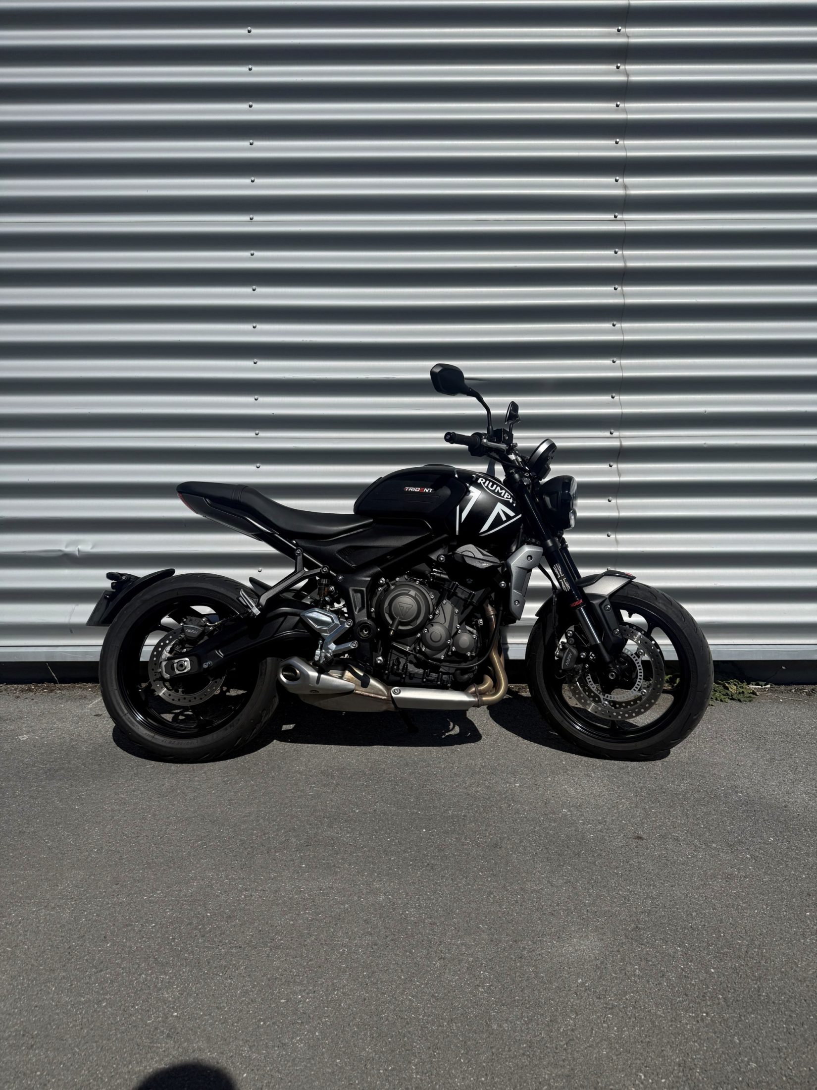 TRIUMPH TRIDENT 660 – Image 2