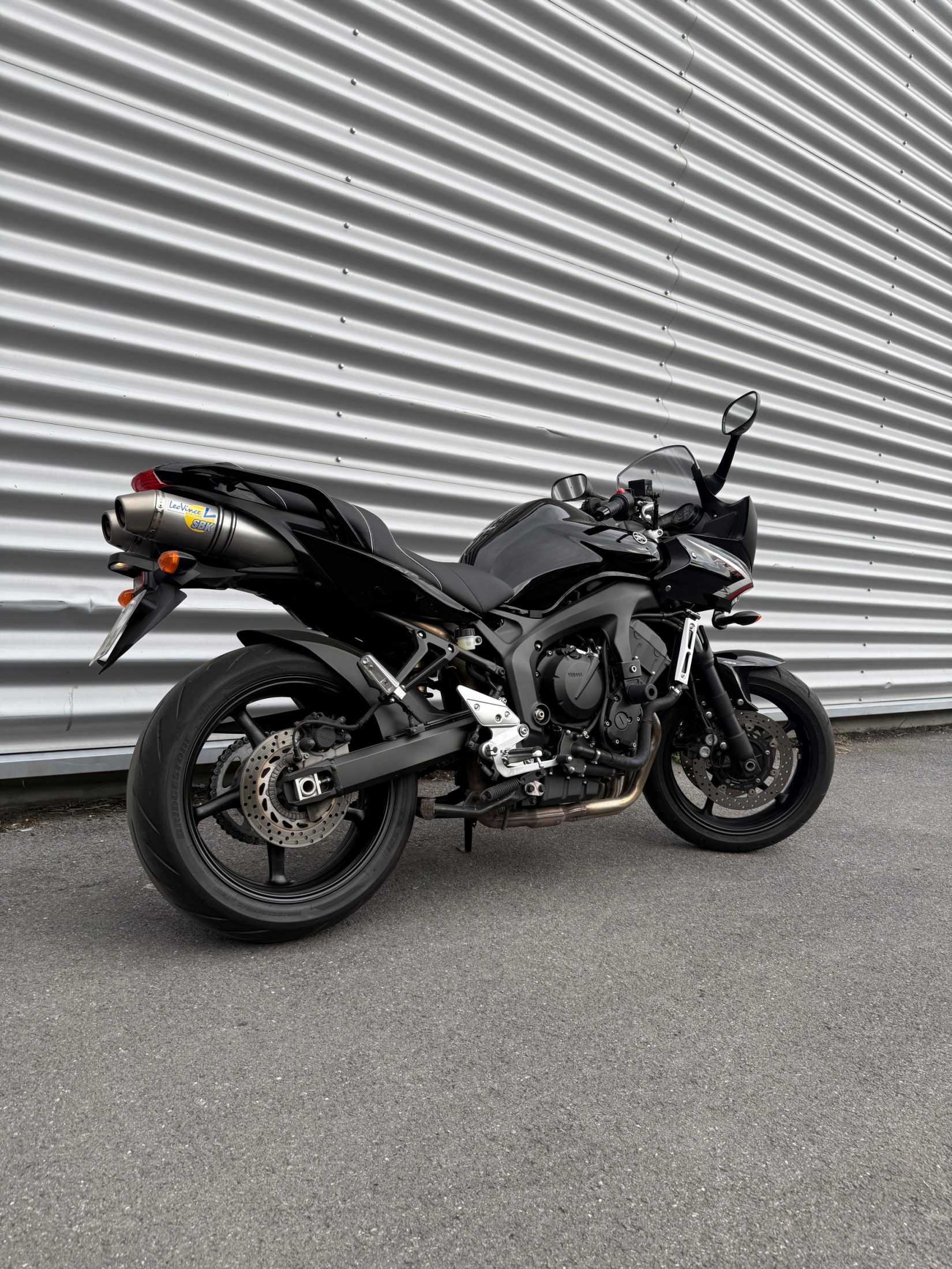 YAMAHA FAZER 600 ABS 98CV Leovince SBK – Image 3