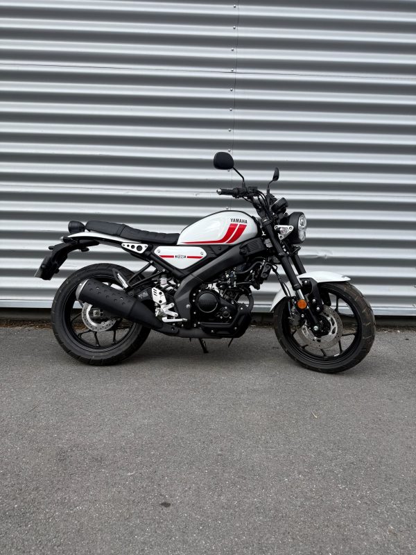 YAMAHA XSR 125